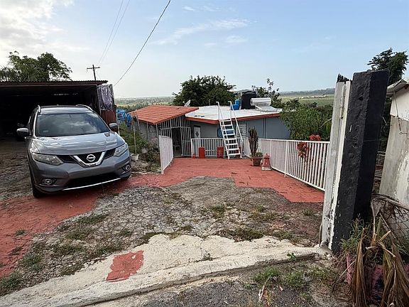 2nd image of Carr. 10 BO. HATO VIEJO
