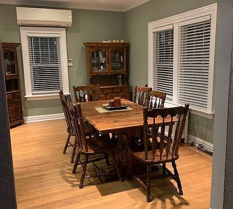 5th image of 141 Winfred Ave