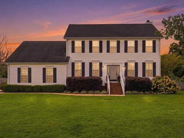 201 Saddlebred Dr, Pelzer, SC 29669