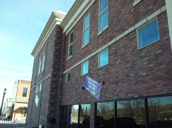 105 W Park St, Livingston, MT 59047