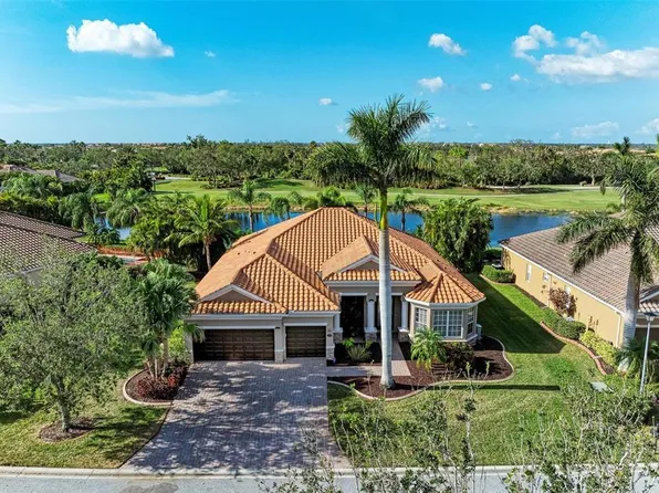 7319 Heritage Grand Pl, Bradenton, FL 34212