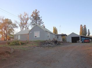2412 Carlson Rd, Yakima, WA 98903