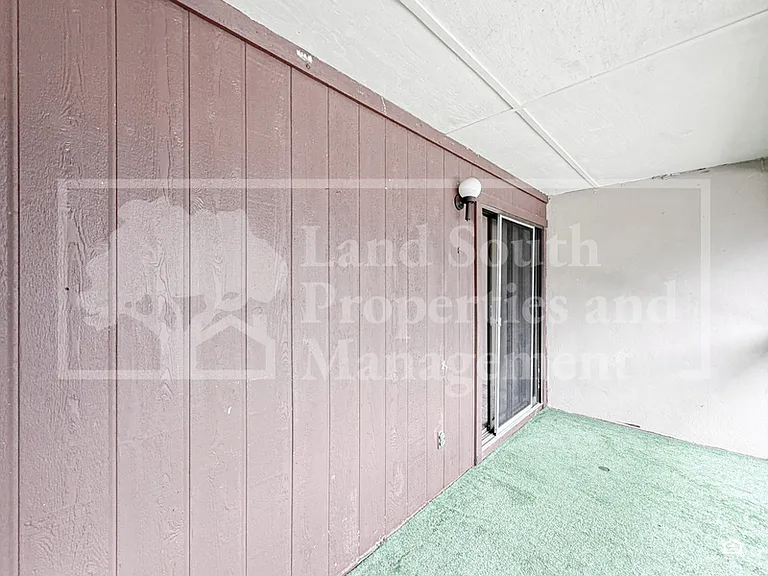 4948 Market Sq — Photo 16