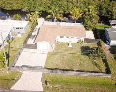 141 Schneider Dr, Fort Myers, FL, 33905