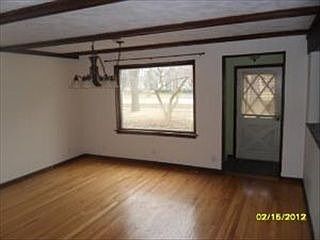 4th image of 3S530 Curtis Ave