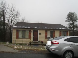 706 E A St, Brunswick, MD 21716