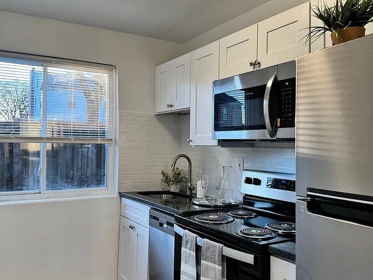 841 Chester Pike — Photo 1