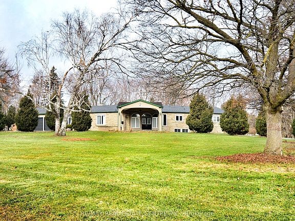 4th image of 20 Crescent Hill Dr N
