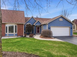 W268N1935 Shooting Star ROAD #B, Pewaukee, WI