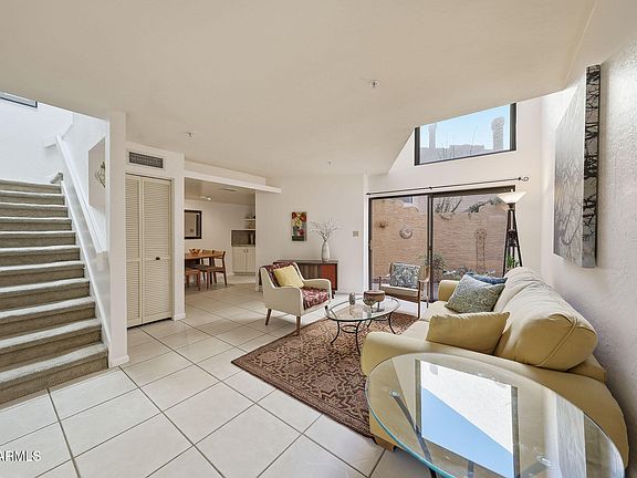 4th image of 130 W MARYLAND Avenue W #4