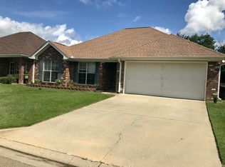 210 David St, Pearl, MS 39208