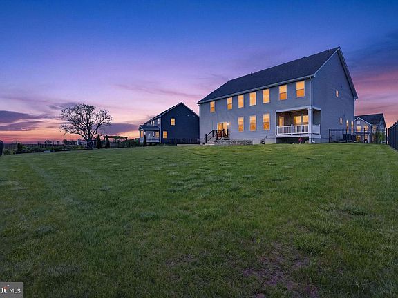 4th image of 243 Kerchner Rd
