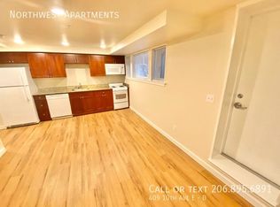 409 10th Ave #D, Seattle, WA 98102