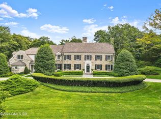 27 Khakum Wood Rd, Greenwich, CT 06831