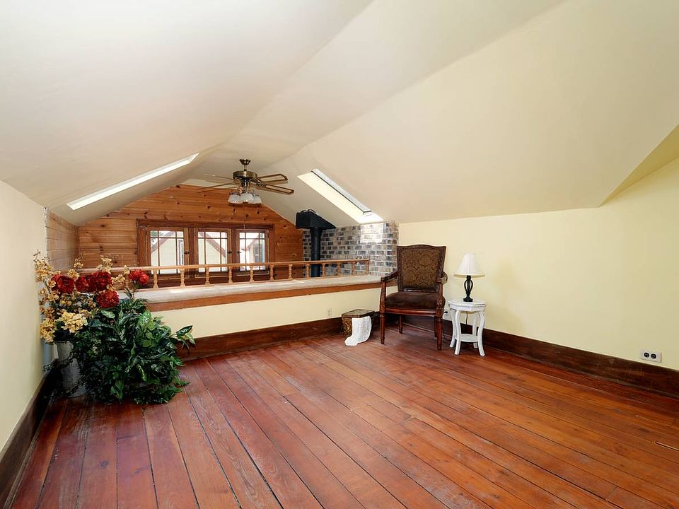 Loft Overlooking Atrium