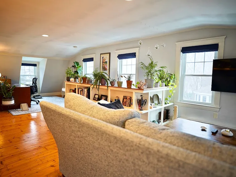 55 School St #3 — Photo 8