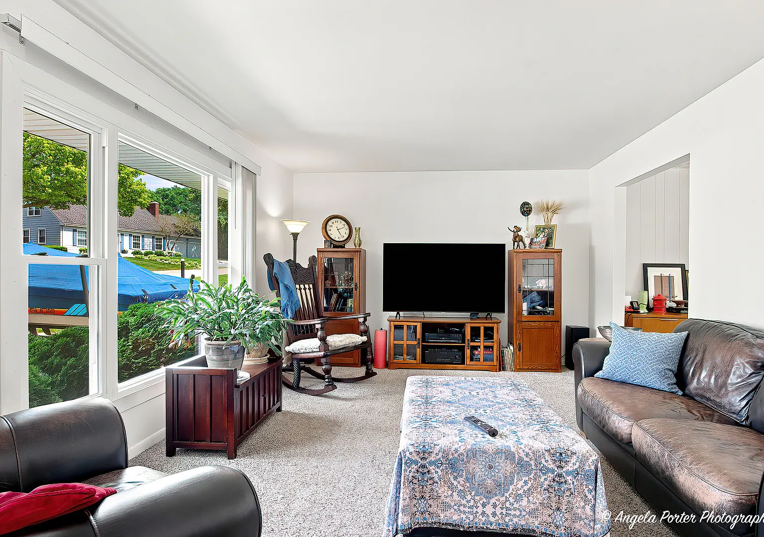 3 bed, 1.5 bath, 1300 sqft, $2,500 — Photo 3