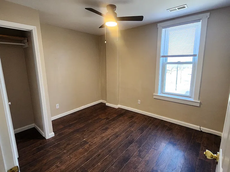 138 Henry St #3E — Photo 19