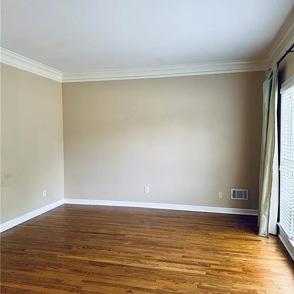 980 Gunter Ct — Photo 13