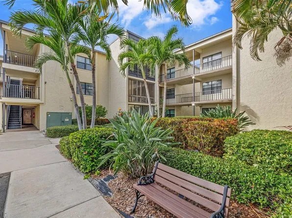 14130 Rosemary Ln APT 1207, Largo, FL 33774