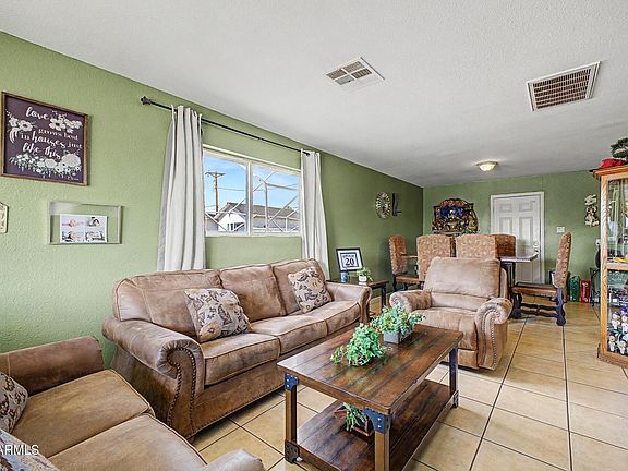 5th image of 2529 N 40TH Avenue