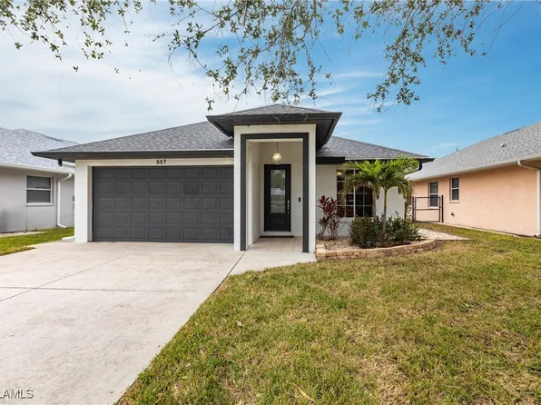 557 102nd Ave N, Naples, FL 34108