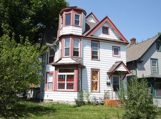 105 Jessamine Ave W, Saint Paul, MN 55117