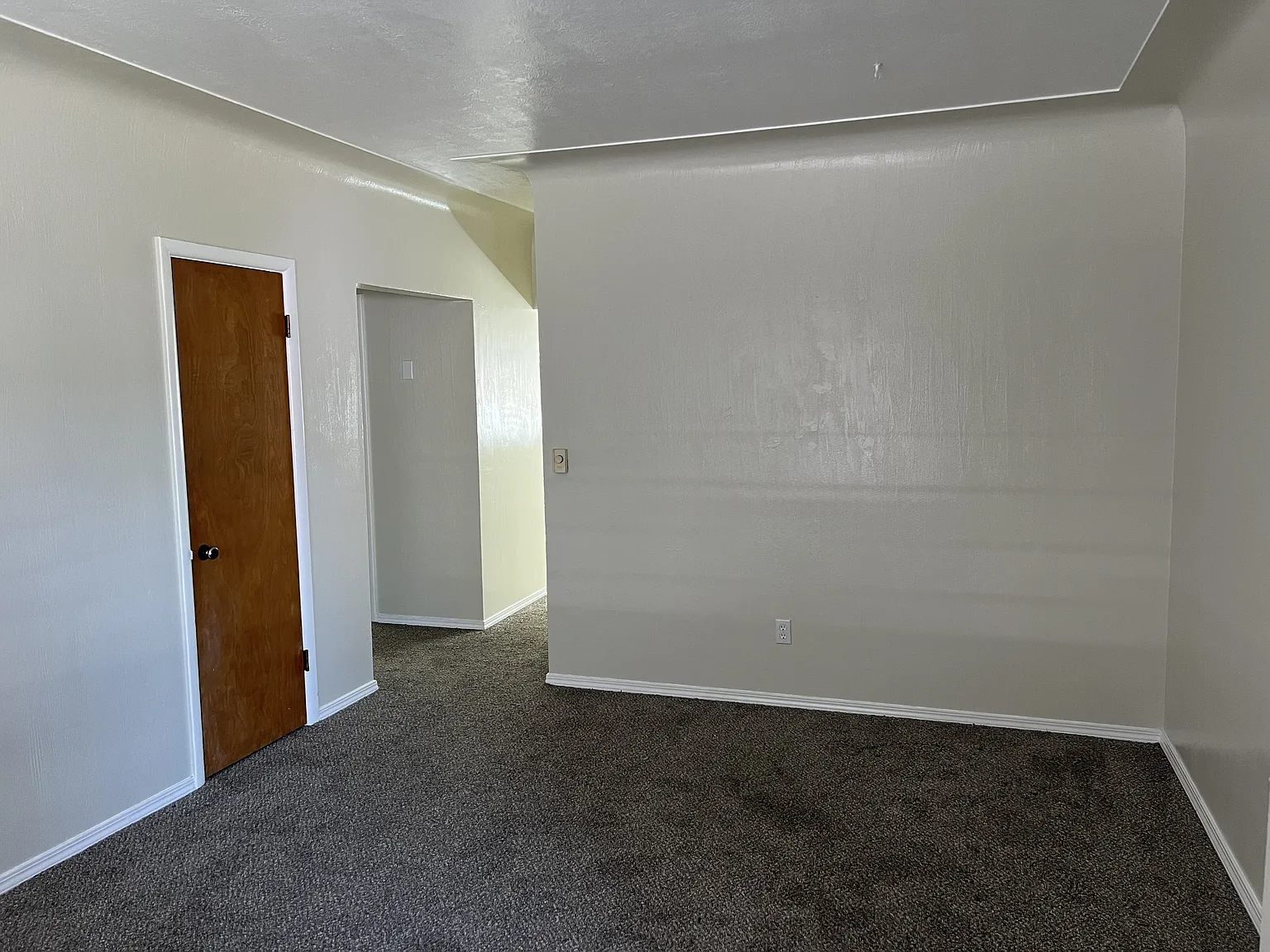 126 Water Street — Photo 1