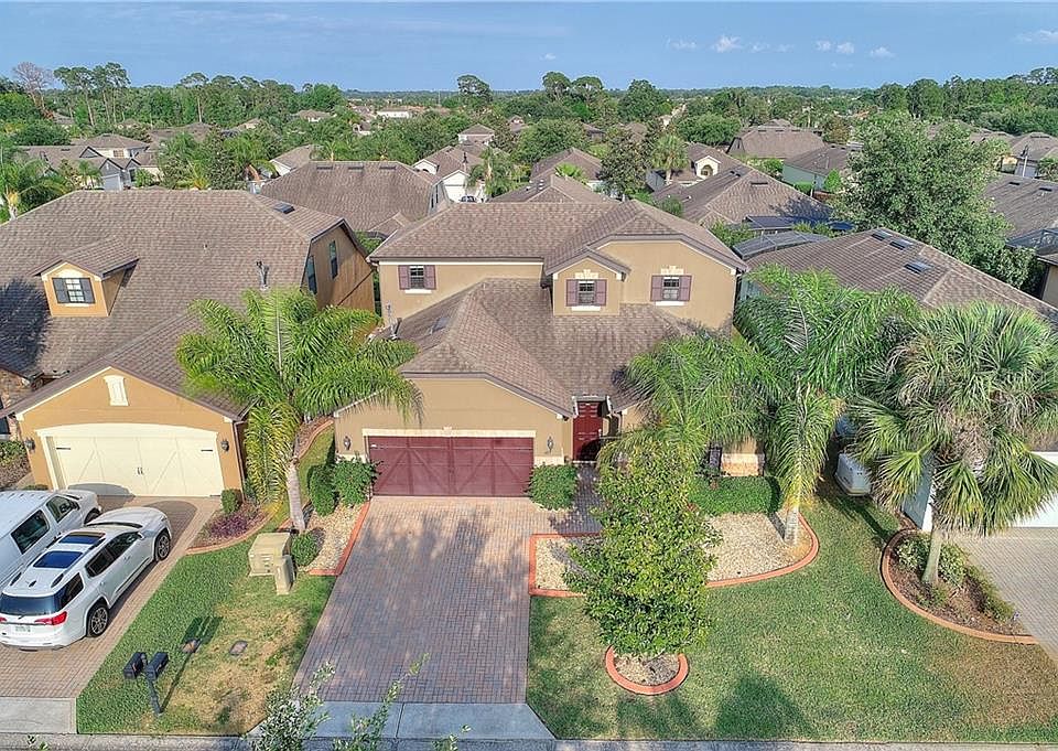 1st image of 429 De Soto Ln