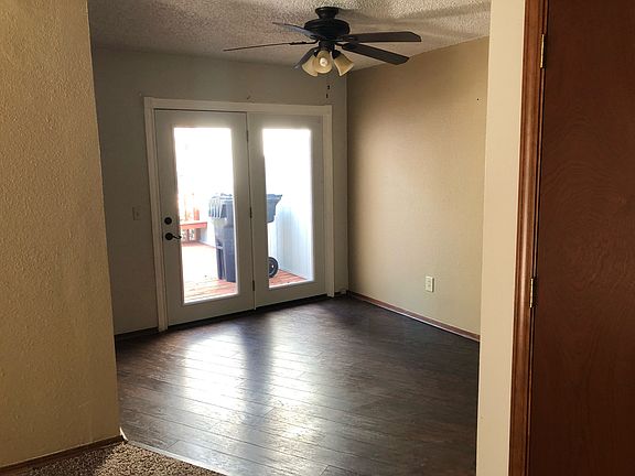2nd image of 317 SW 93rd St