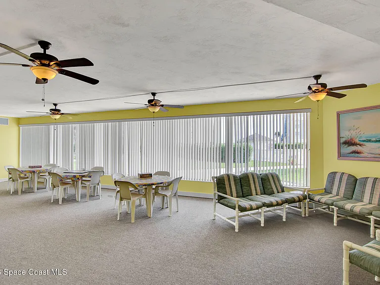 55 Sea Park Blvd #415 — Photo 34