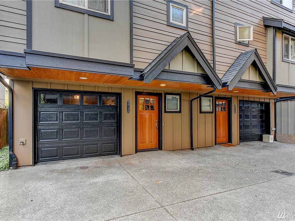 1st image of 9613 Roosevelt Way NE #A
