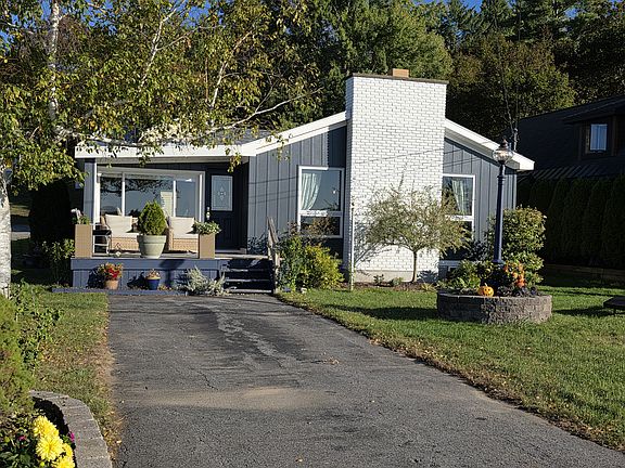 Newly sided 3 bedroom/2 bath ranch home. Open concept living room, dining and kitchen. Extra large family room. Hot water baseboard heating for your comfort. $350 heat allowance, wifi, garbage and snowplowing included in rental price.