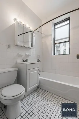 Rented by Bond New York | media 18