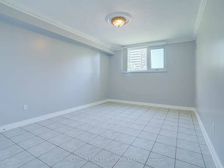 250 Scarlett Rd #206 — Photo 19