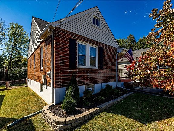 3rd image of 4407 Duneden Ave