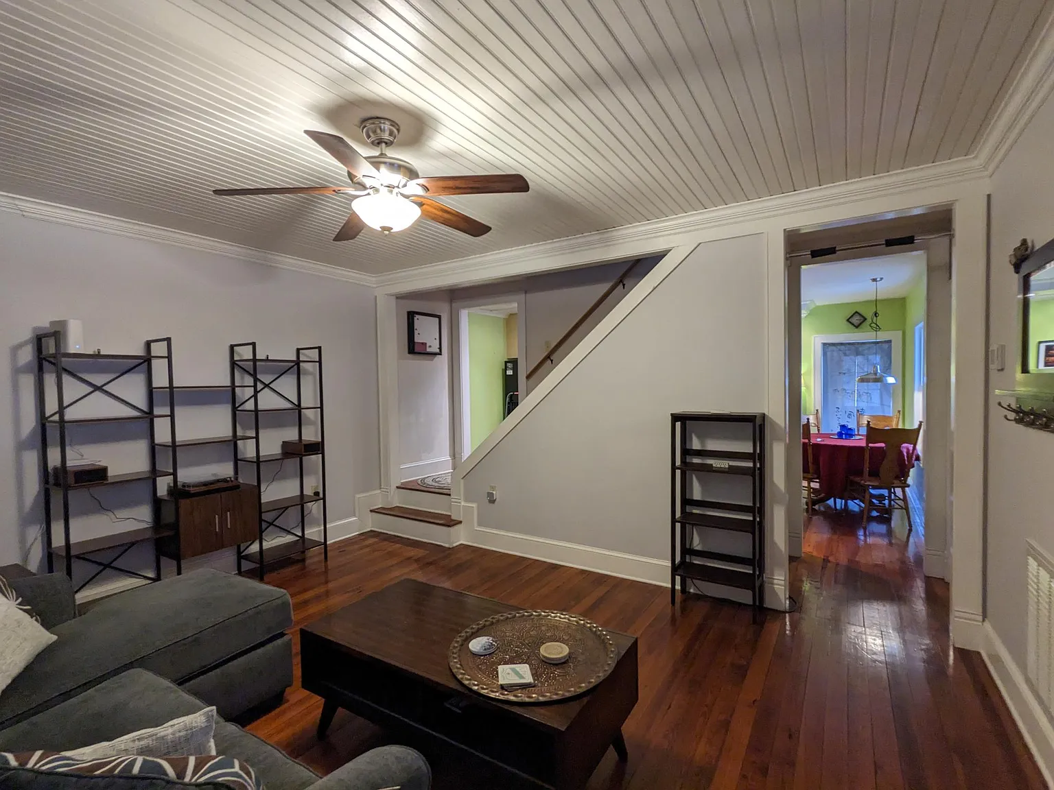 1710 Cornelia St — Photo 3