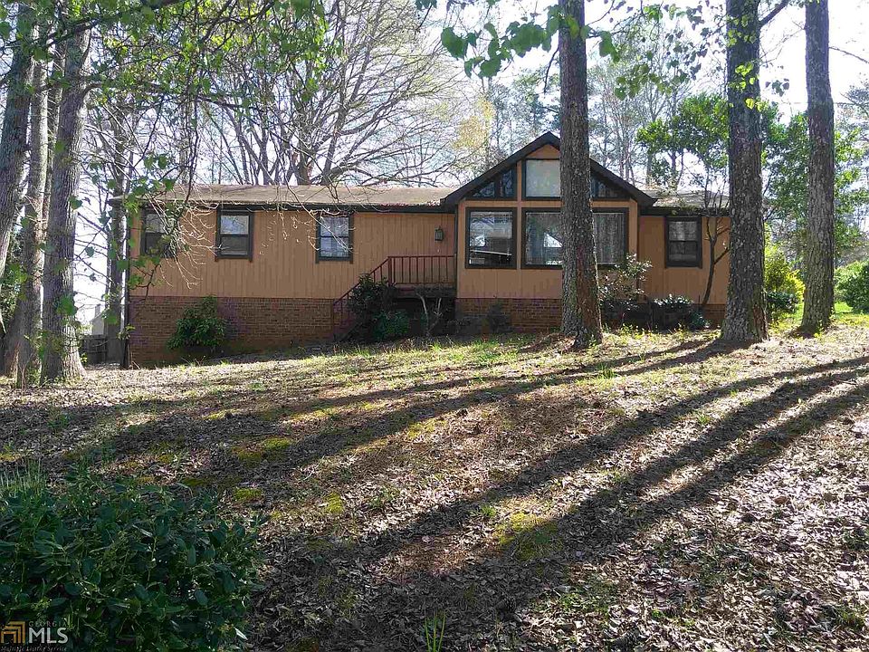 1st image of 114 Creekview Dr