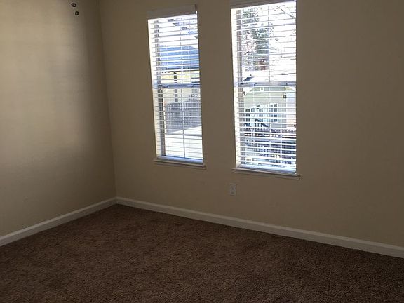 2nd image of 2716 F St APT 06