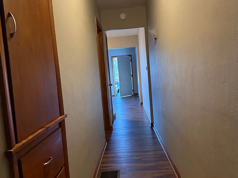 4902 Douglas Ave — Photo 2