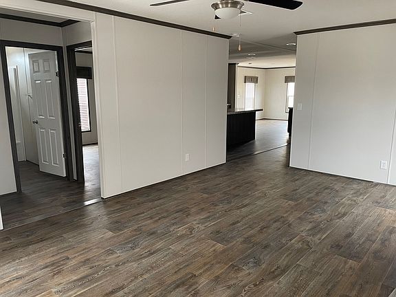 2nd image of 129 Pineland Ave #73