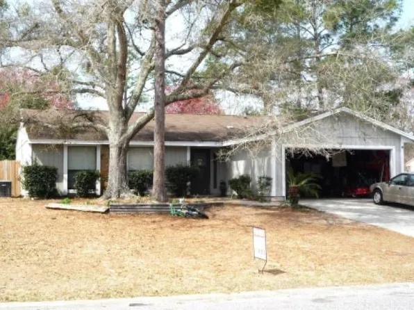 3164 Bee St E, Orange Park, FL 32065