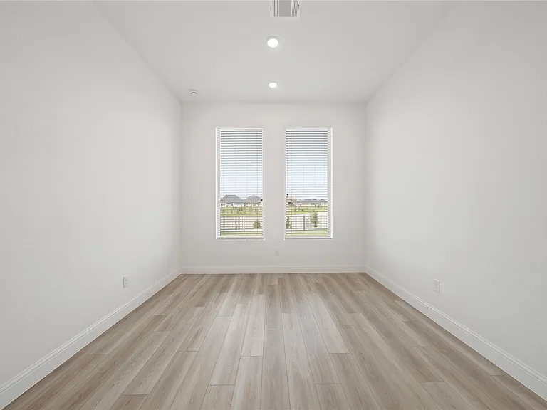 4535 Windmill Landing Ln — Photo 12