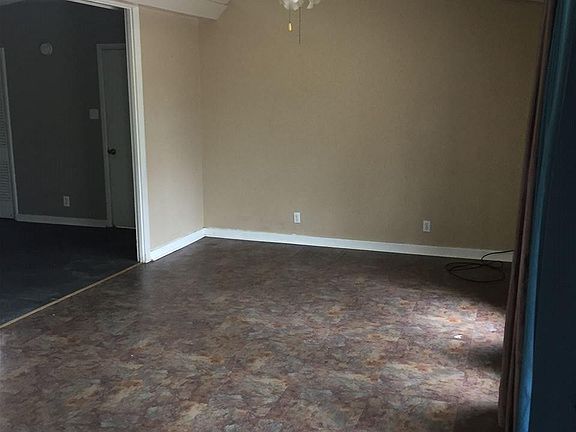 4th image of 1815 Sylvia St
