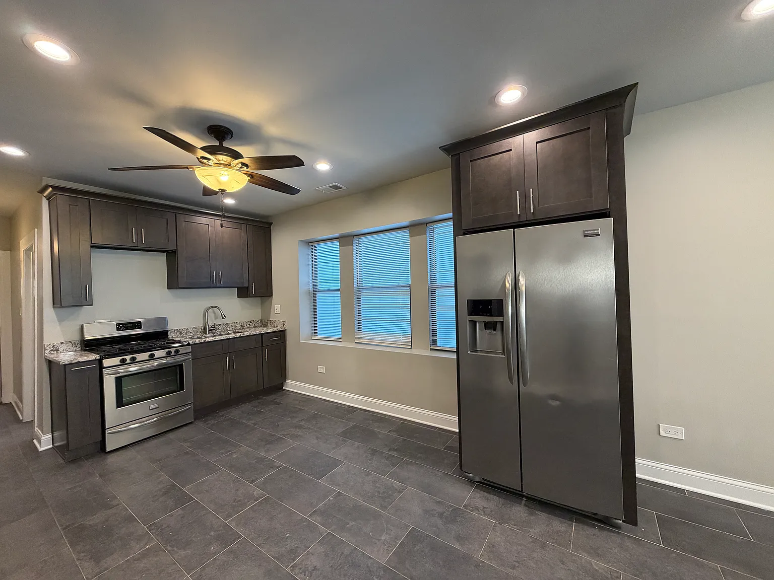 2 bed, $2,100 — Photo 2