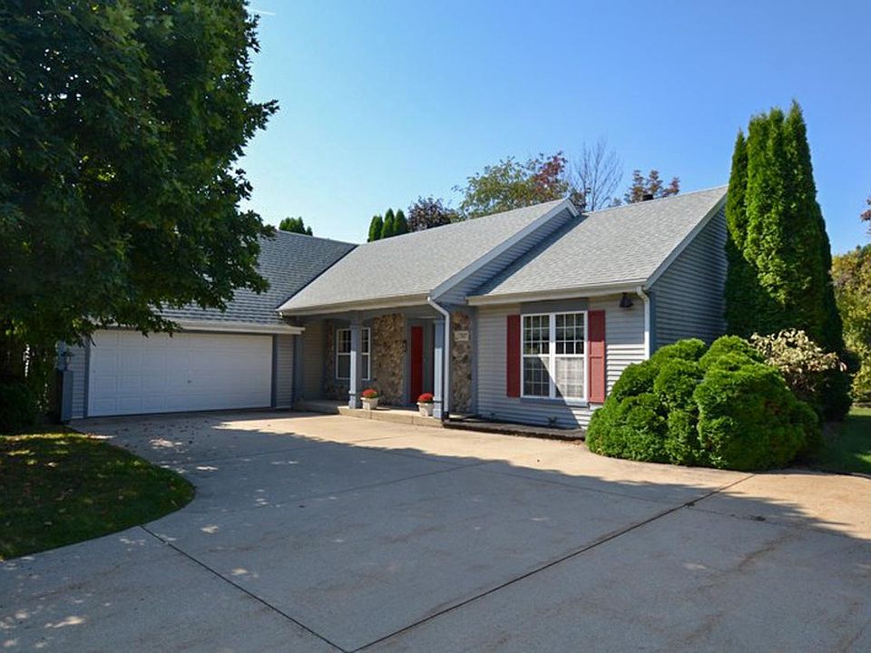 1st image of 7117 West Woodbury DRIVE