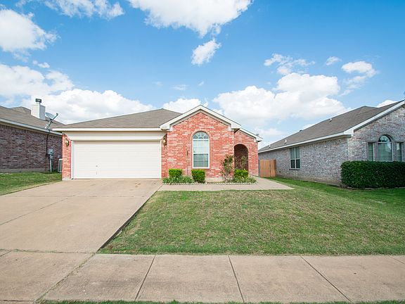 3rd image of 6420 Bay Lake Dr