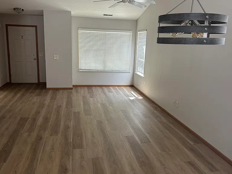 5994 Inslee Rd — Photo 9