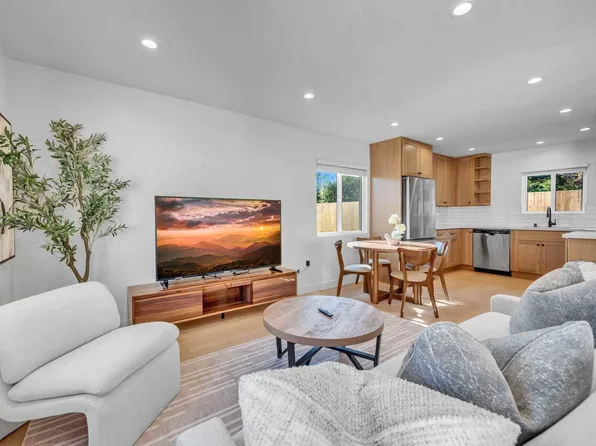 15335 Lemay St, Van Nuys, CA 91406