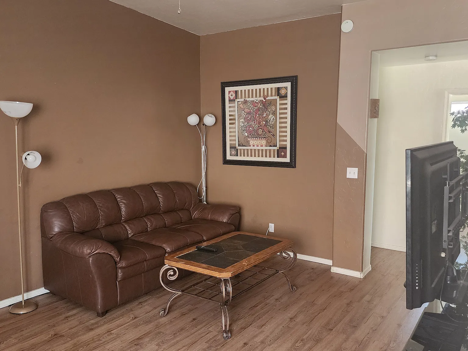 3 bed, 1200 sqft, $1,995 — Photo 3